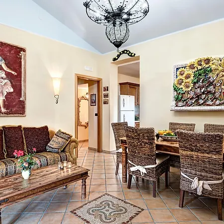 Holiday home Casa Sophia
